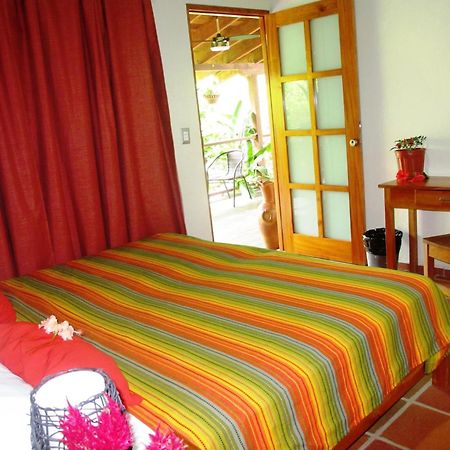 Hotel Iguanito ซานตากาตาลีนา ภายนอก รูปภาพ